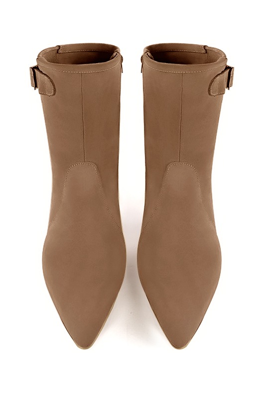 Biscuit beige women's ankle boots with a zip on the inside. Tapered toe. Medium cone heels. Top view - Florence KOOIJMAN